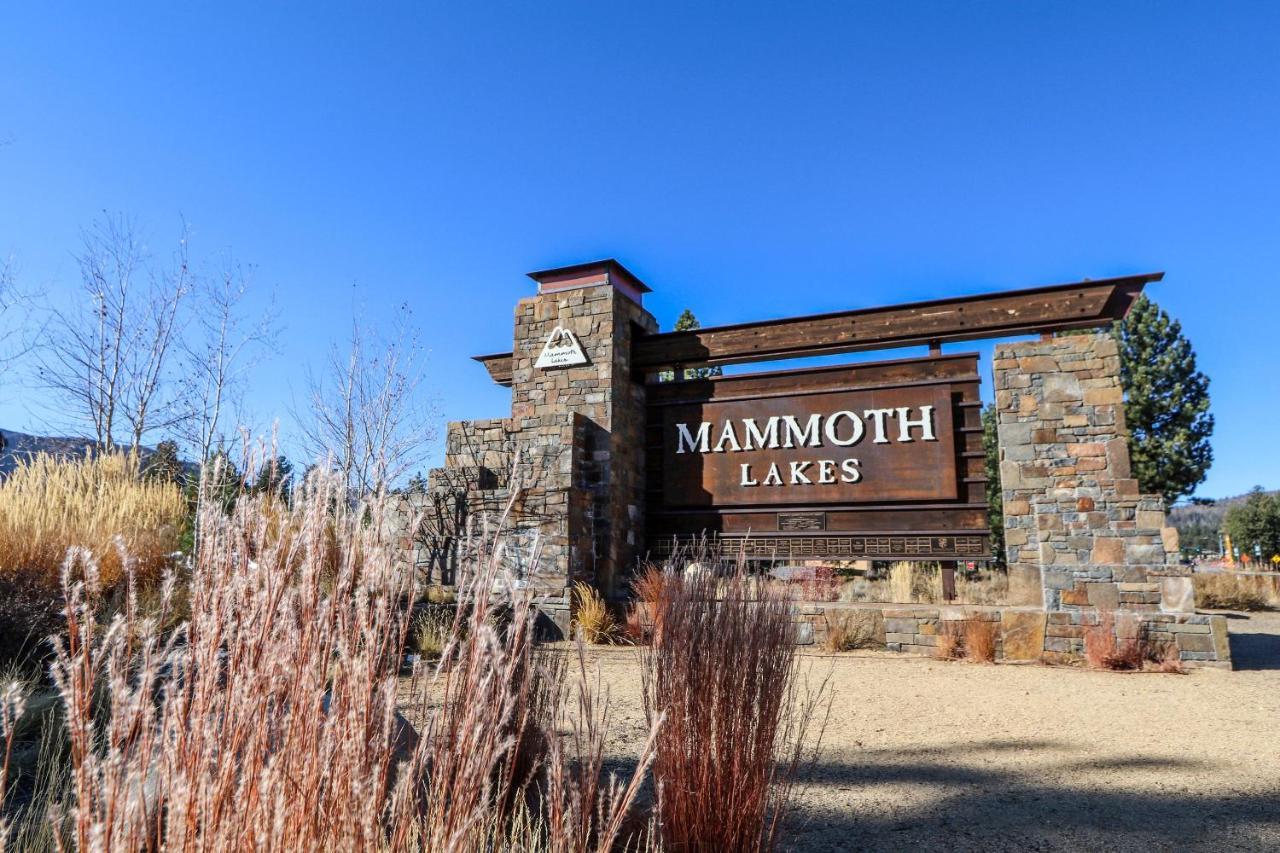 Mammoth Green 118 Located On Sierra Star Golf Course, Private Patio, Summer Pool Condo Mammoth Lakes Kültér fotó